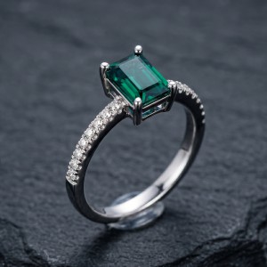 Chowtushkoni Dyuti Women's Ring